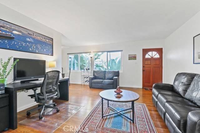 Long Beach, CA 90802,1030 E 2nd ST 8