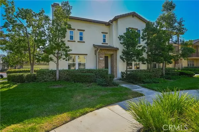 Tustin, CA 92782,15544 Hollyleaf PL