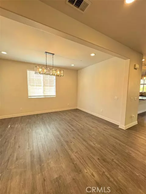 Corona, CA 92883,11260 Vista WAY