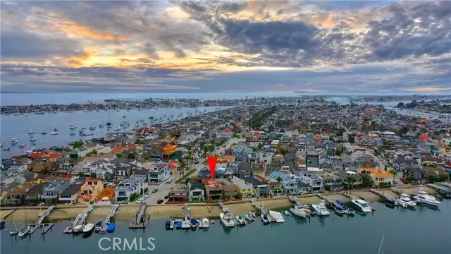 Newport Beach, CA 92662,209 E Bay Front