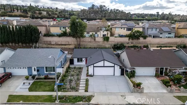 4212 E Addington DR, Anaheim, CA 92807