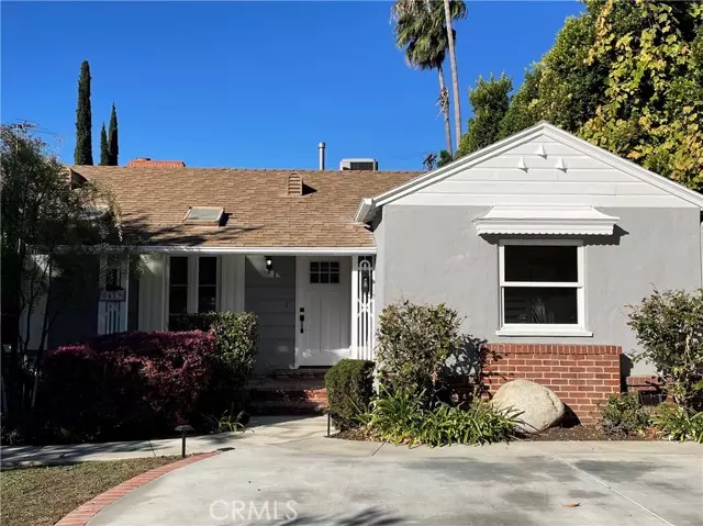 5419 Gentry AVE, Valley Village, CA 91607