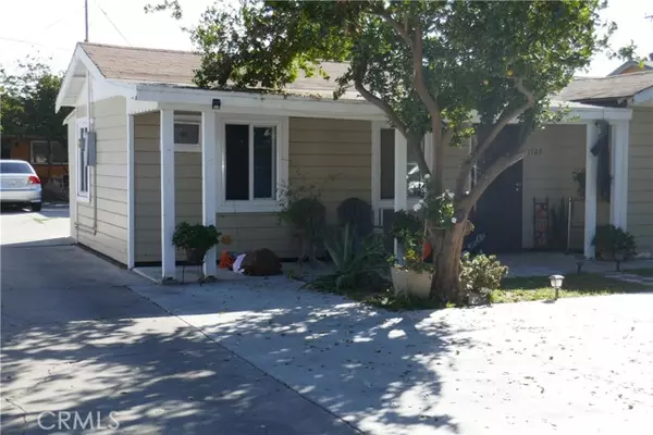 1129 S Golden West AVE, Santa Ana, CA 92704