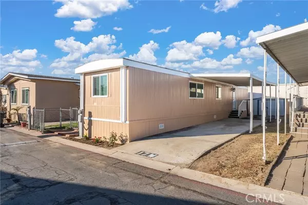 17225 Valley BLD 17F, Fontana, CA 92335