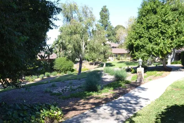 9320 Earl Street 33, La Mesa, CA 91942