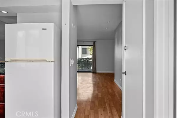 Palm Desert, CA 92260,48864 Desert Flower DR