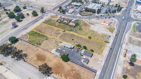 Ontario, CA 91761,918 E Holt BLD