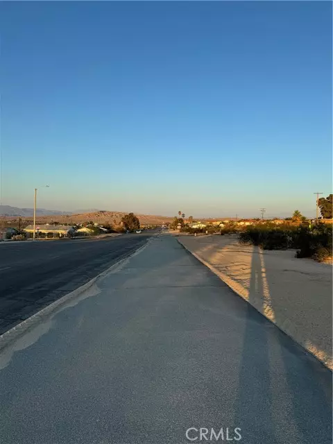 Twentynine Palms, CA 92277,0 2 Mile RD
