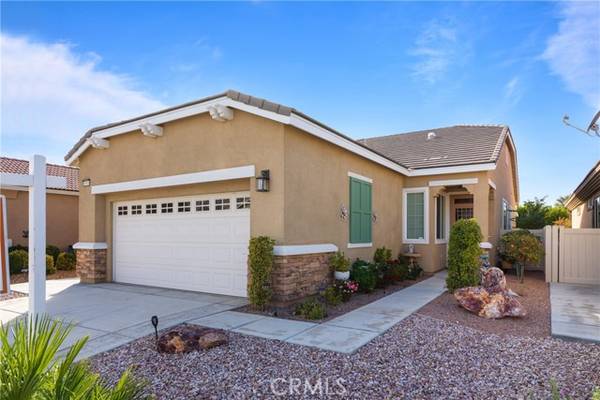 10046 Peachtree RD, Apple Valley, CA 92308