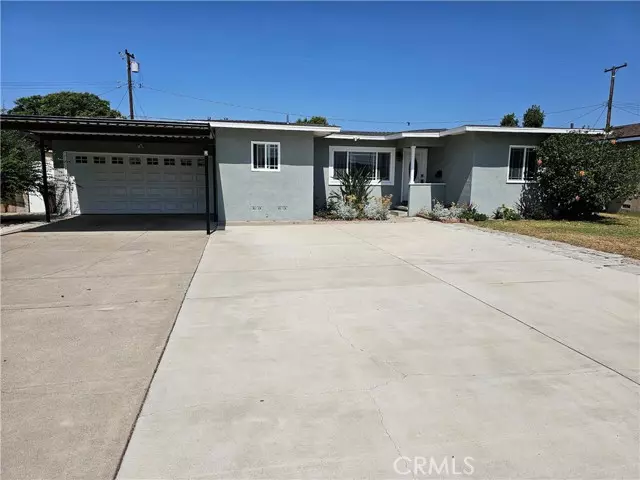 Garden Grove, CA 92840,11881 Old Fashion WAY