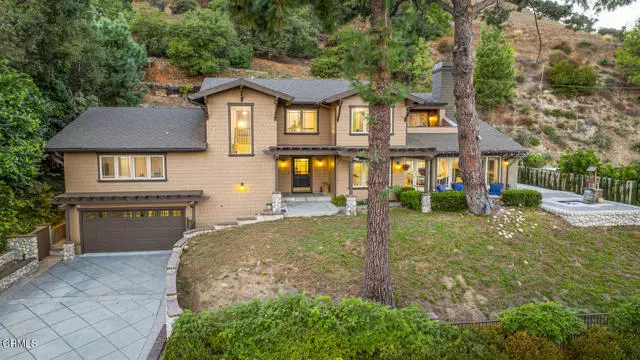 La Canada Flintridge, CA 91011,3955 Robin Hill RD