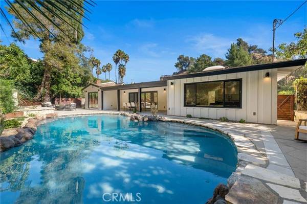 2401 Coldwater Canyon DR, Beverly Hills, CA 90210