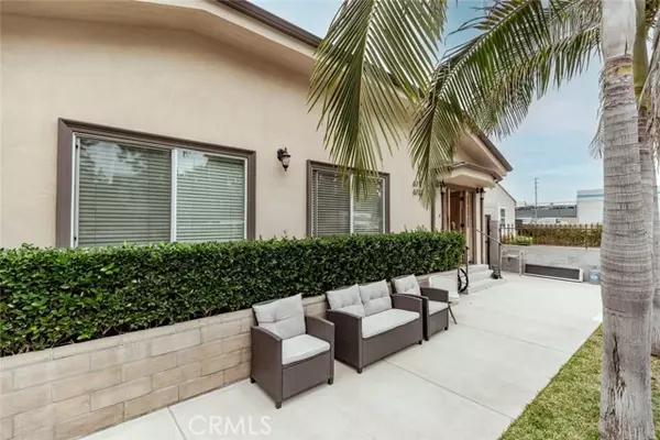 North Hollywood, CA 91606,6711 Clybourn AVE