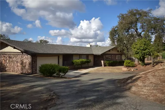 39 Oakcrest DR, Oroville, CA 95966