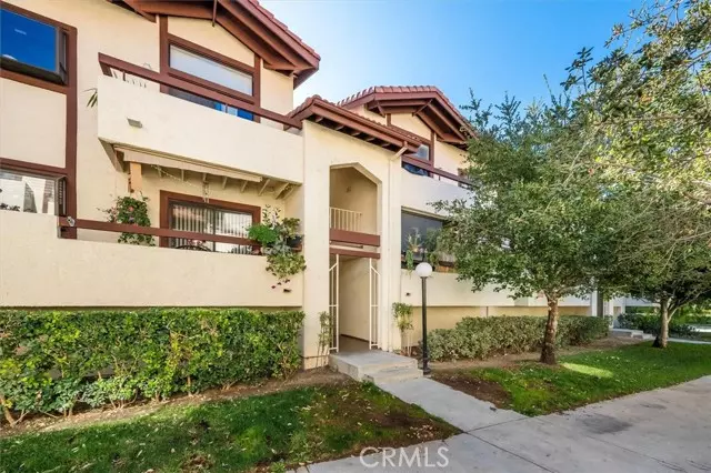 Canyon Country, CA 91387,18168 Sundowner WAY 1018