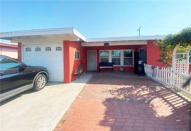 1718 W 166th ST, Compton, CA 90220