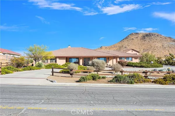 16585 Choco RD, Apple Valley, CA 92307