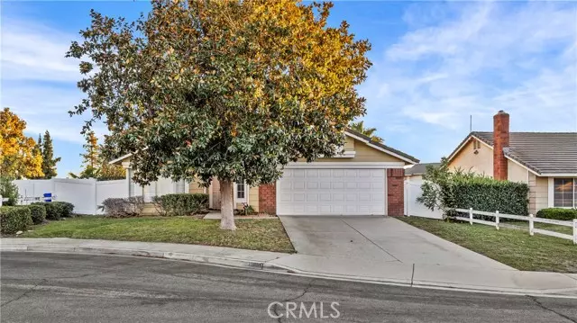 Fontana, CA 92336,15085 Primrose CT