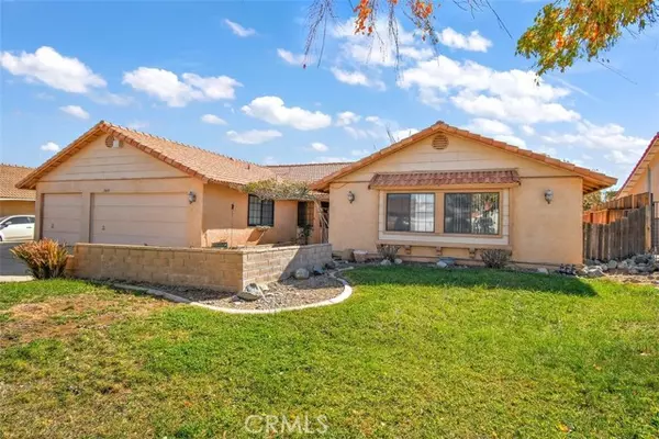 15631 Via Cartagena, Hesperia, CA 92345