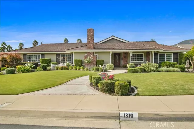 1310 Pebble Springs LN, Glendora, CA 91741