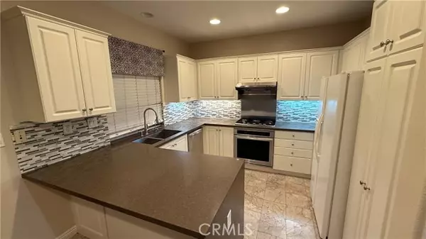 Rancho Santa Margarita, CA 92688,83 Radiance LN