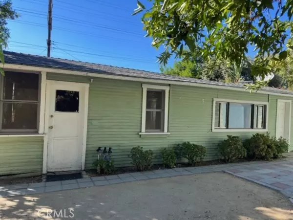 Glendale, CA 91208,1756 June LN