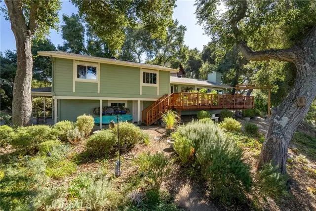 8625 San Gregorio RD, Atascadero, CA 93422