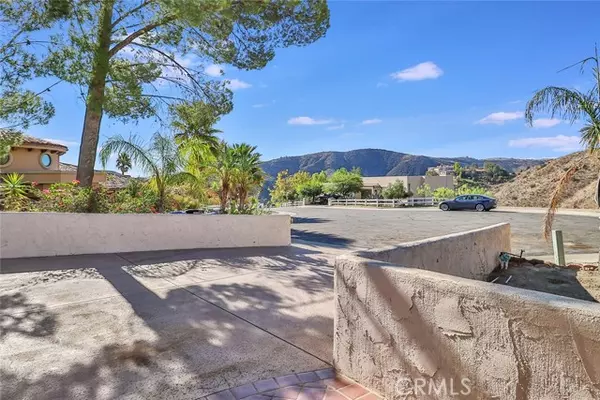 Bell Canyon, CA 91307,72 Hackamore LN