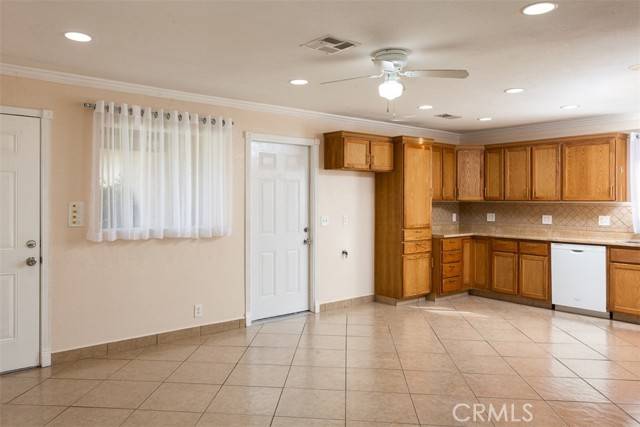 Boron, CA 93516,25807 Cherryhill DR