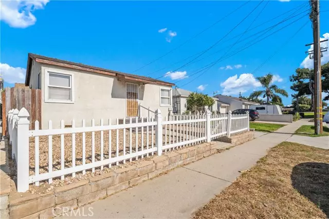 Lawndale, CA 90260,4711 W 165th ST