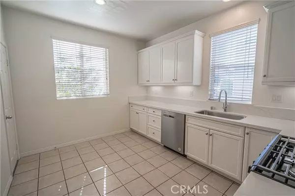 Castaic, CA 91384,31776 Avenida Del Luna