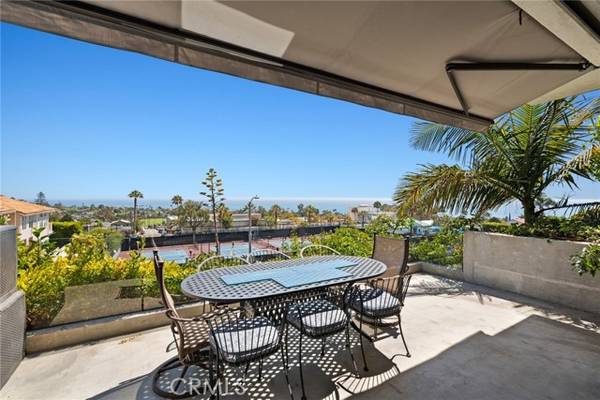 816 Manzanita DR, Laguna Beach, CA 92651