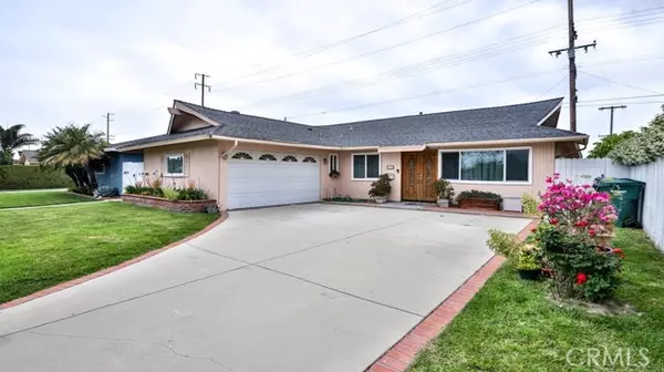 6631 Walton DR, Huntington Beach, CA 92647