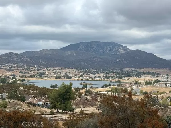 49114 Sweepstakes Ln, Aguanga, CA 92536