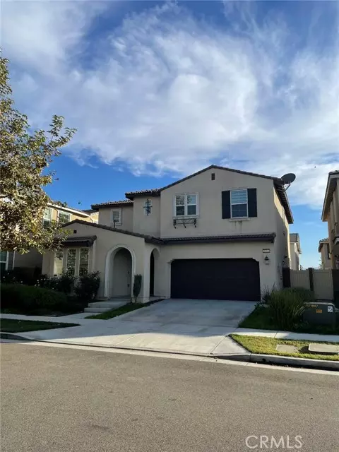 Ontario, CA 91762,3214 E Yellowstone DR