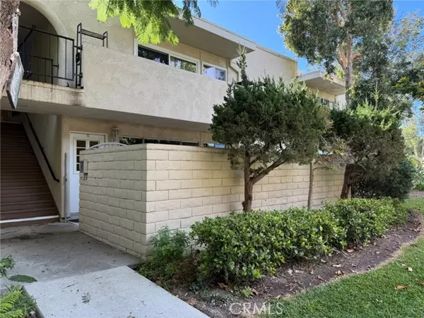 2230 Via Puerta B, Laguna Woods, CA 92637