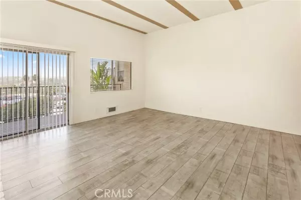 San Clemente, CA 92672,101 Avenida Del Reposo B