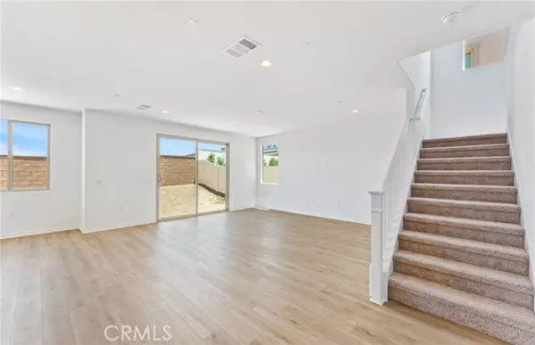Riverside, CA 92503,17856 Rutherford DR