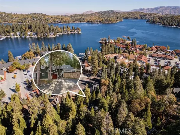 Lake Arrowhead, CA 92352,226 Holiday DR