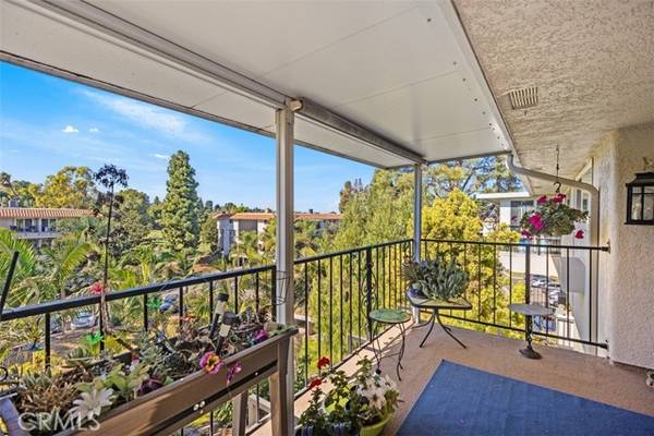 2393 Via Mariposa West 3C, Laguna Woods, CA 92637