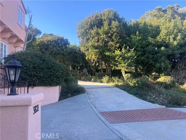 Rancho Palos Verdes, CA 90275,3821 El Tesoro PL