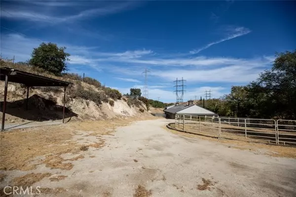 CA 91390,42135 San Francisquito Canyon RD