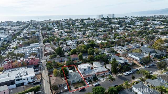 Venice, CA 90291,245 Ruth AVE
