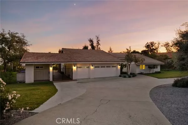 Rancho Cucamonga, CA 91737,9853 Cinch Ring LN