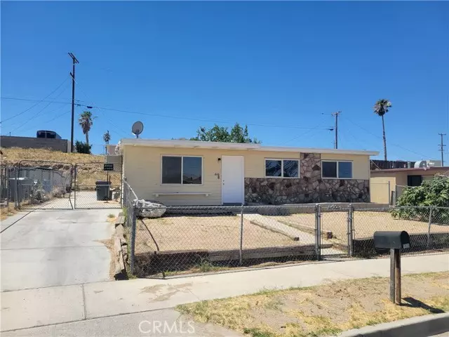 1020 Mojave DR, Barstow, CA 92311