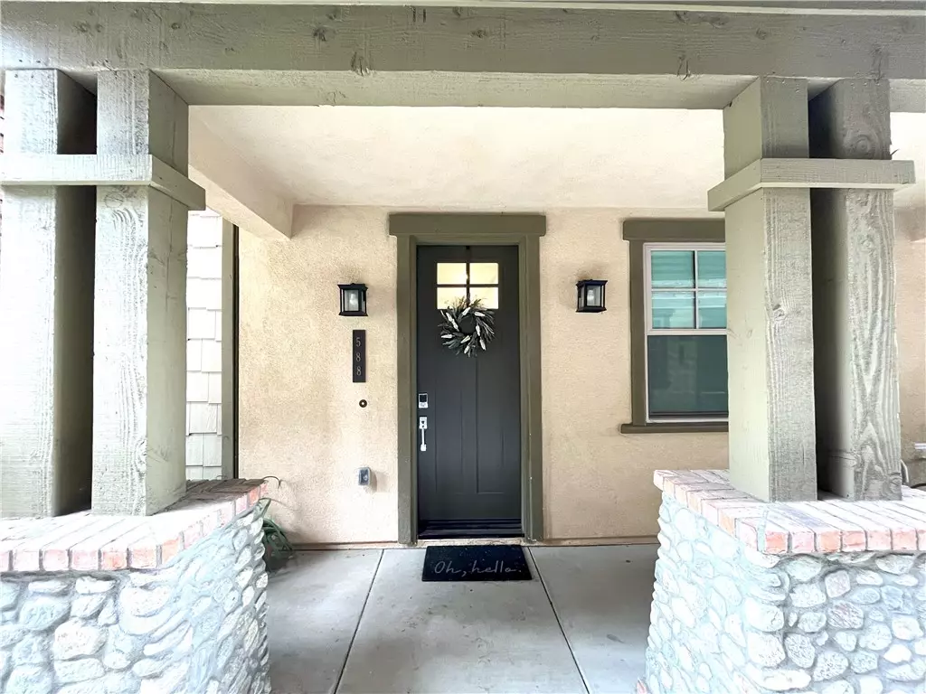 Claremont, CA 91711,588 Boulder CIR