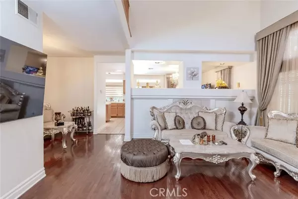 Canyon Country, CA 91387,14354 Rushmore CT