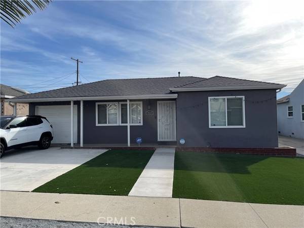 2630 W Tichenor ST, Compton, CA 90220