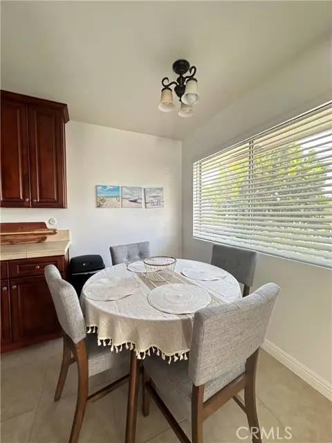 San Clemente, CA 92672,308 Avenida Granada