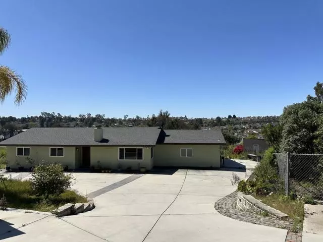 1450 Hedionda Ave., Vista, CA 92081